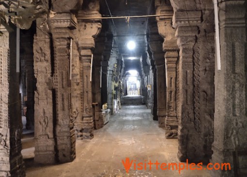 Sri Ulagalantha Perumal or Sri Thiruvikrama Swamy Temple, Thirukovilur, Kallakurichi District, Tamil Nadu