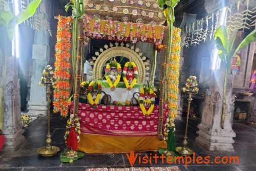 Sri Sivaloganathar Swamy Temple, Thirupungur, Mayiladuthurai District, Tamil Nadu