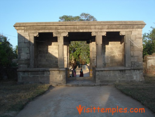 Sri Thirupuleeswarar and Sri Vaikuntanatha Swamy Temple, Vayalur, Near Kalpakkam, Tamil Nadu