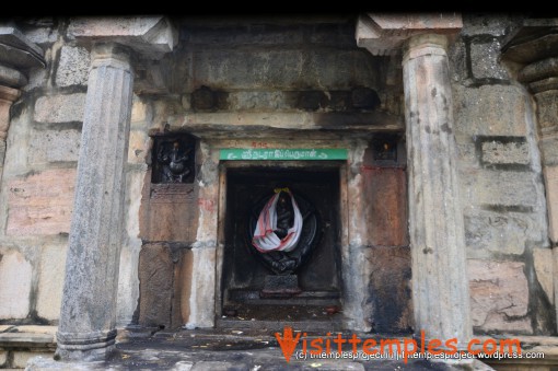 Sri Vyagrapureeswarar Temple, Omampuliyur, Cuddalore District, Tamil Nadu