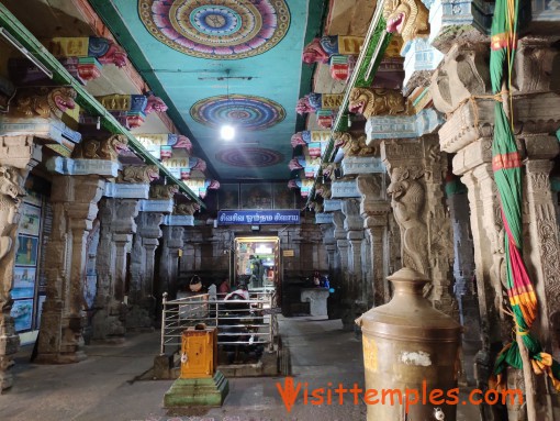 Sri Valvil Ramar Temple, Pullaboothangudi, Near Kumbakonam,  Tamil Nadu