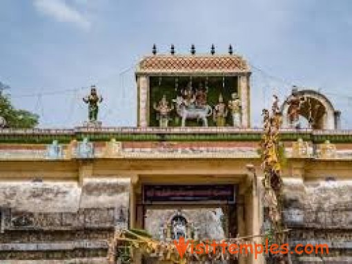 Sri Manickavannar Temple, Thiruvalaputhur, Mayiladuthurai District, Tamil Nadu 