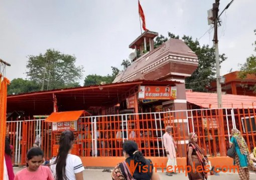 Shri Bade Hanuman Ji Temple, Prayagraj, Uttar Pradesh